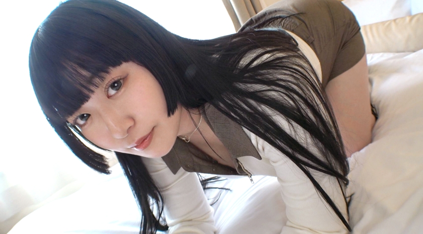 【看護師の裏の顔】ゆの27歳。スレンダー美脚とJカップの黄金比。カメラを挑発するように突き出す小ぶり美尻と必死な表情。 【初撮り】ネットでAV応募→AV体験撮影 2595